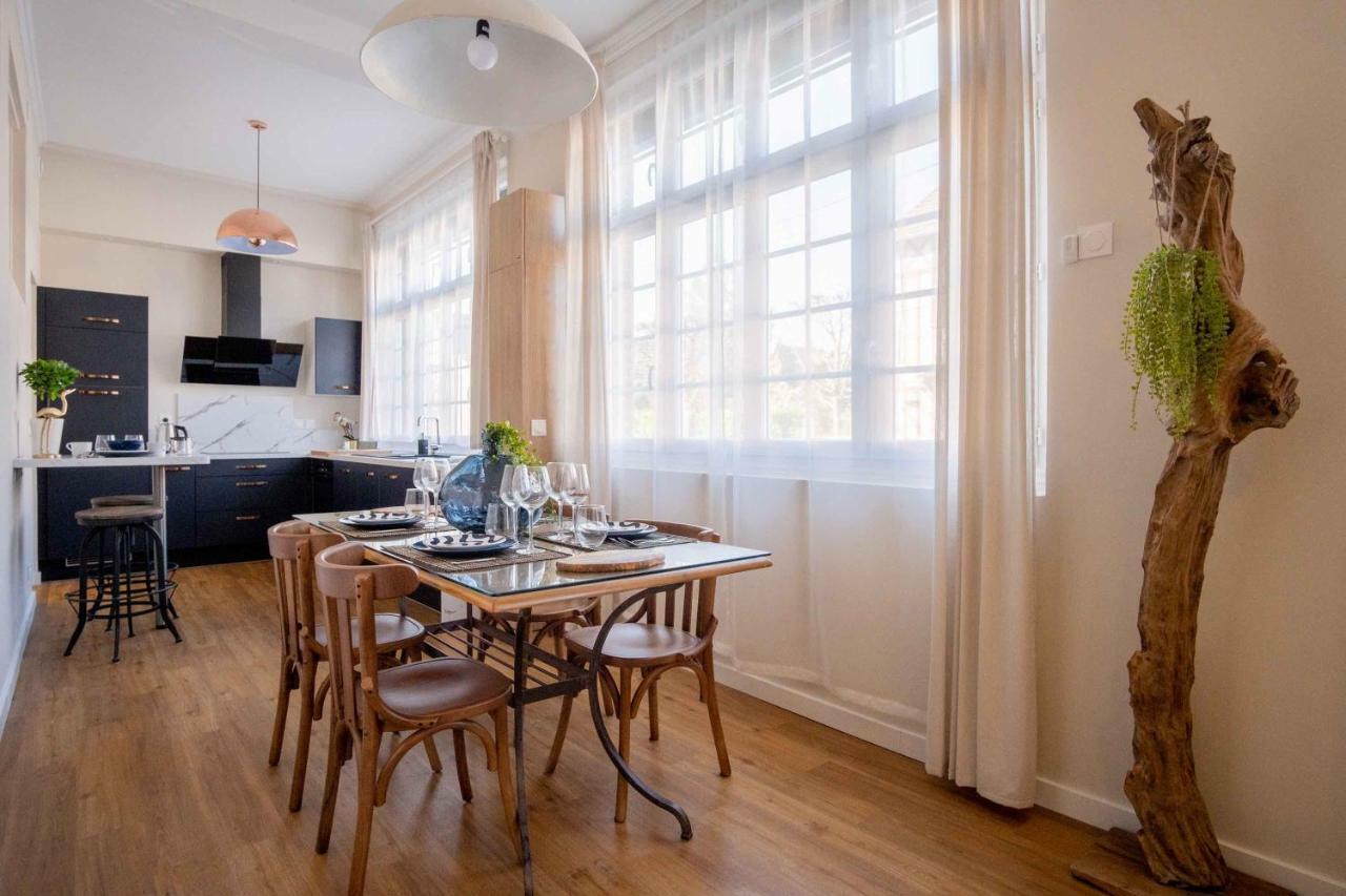 Elegant Appartement En Plein Coeur De Cabourg - Les Locations De Proust エクステリア 写真